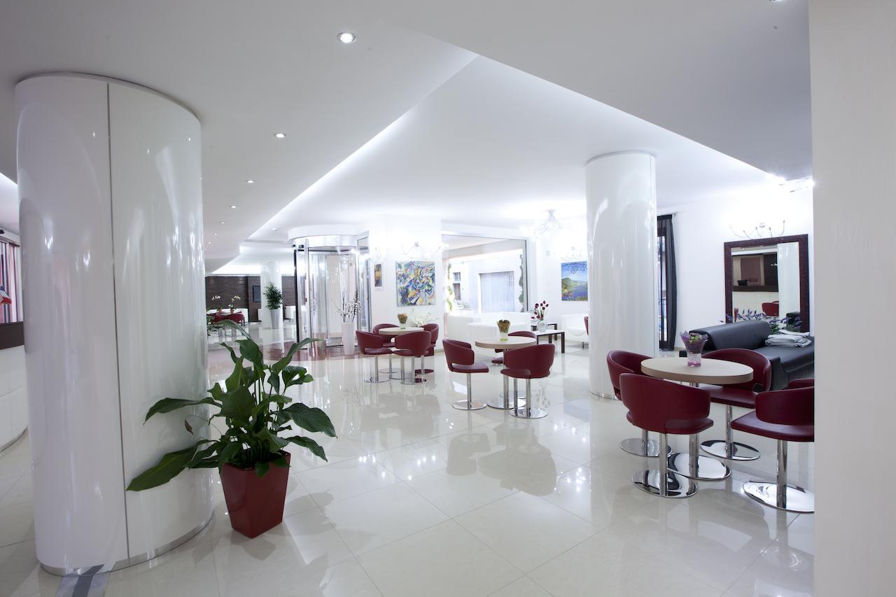 Hotel Eridano Sannazzaro de' Burgondi Exterior foto